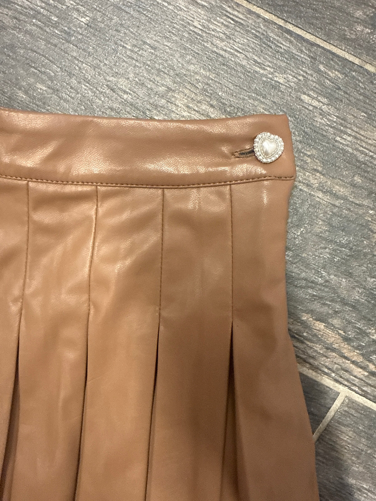 Theme Girls’ Jane Caramel Leather Pleated Skort